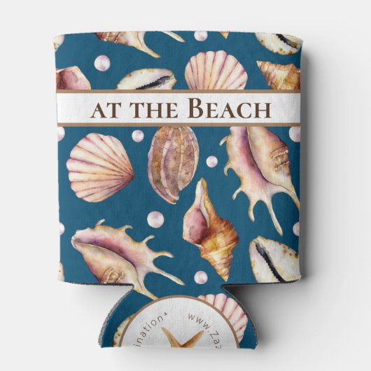 Het leven is beter bij de strand / zeeschelpen / b blikjeskoeler (Achterkant)