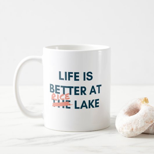 Het leven is beter bij het Rice Lake Koffiemok (Met donut)