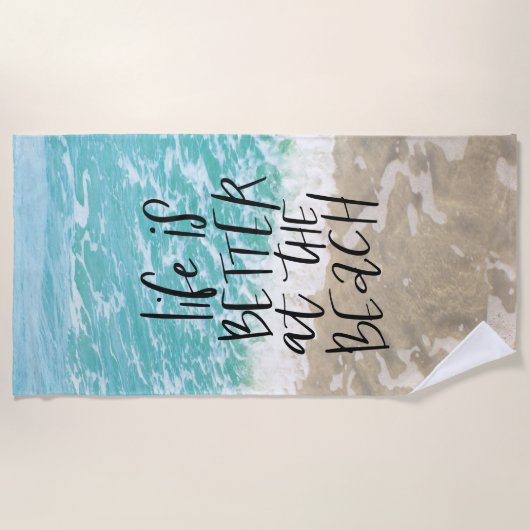 Het leven is beter in het strand strandlaken (Voorkant)