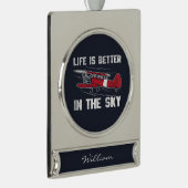 Het leven is beter in Skies Pilot Kerstmis Verzilverd Banner Ornament (Rechts)