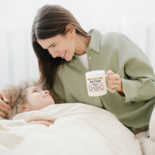 Het leven is beter met een hondengrijs en oranje m koffiemok