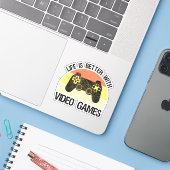 Het leven is beter met videogames sticker (Laptop met iPhone)