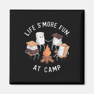 Het leven is leuker bij Kamp Marshmallow Magneet