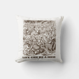 Het leven kan een puinhoop zijn Wonderland Battle  Kussen