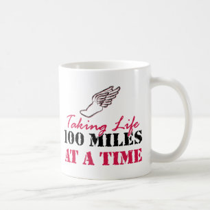 Het leven van 100 mijl per keer koffiemok