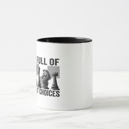 Het leven zit vol met belangrijke keuzes schaakspe mok (Midden)