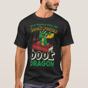 Het lezen in een wereld vol boekwormen is een boek t-shirt