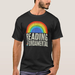 Het lezen is een fundamentele geeky koekjespoëzie t-shirt