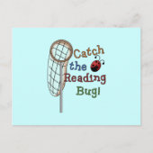 Het lezen van tshirts en cadeautjes briefkaart (Voorkant)