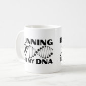 Het lopen is in mijn DNA Koffiemok (Voorkant links)