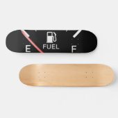 Het lopen op Leeg Skateboard (Horizontaal)