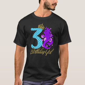 Het meisje van de derde verjaardag geeft deze zeem t-shirt