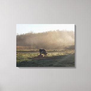 Het mistige platteland canvas afdruk