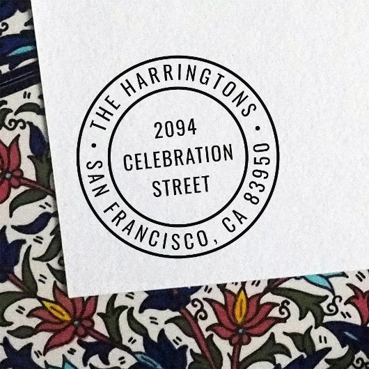 Het moderne Ronde Adres van de Familienaam van de Zelfinktende Stempel