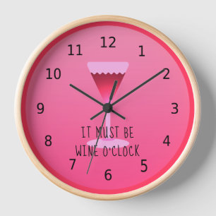 Het moet om de wijnklok, roze, met cijfers zijn