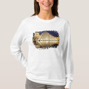 Het nachtbeeld van de glazen piramide van Musee du T-shirt