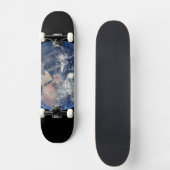 Het oostelijk halfrond op planeet Aarde. Skateboard (Voorkant)
