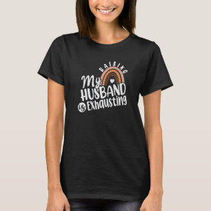 Het opvoeden van mijn man is het uitdrijven van de t-shirt