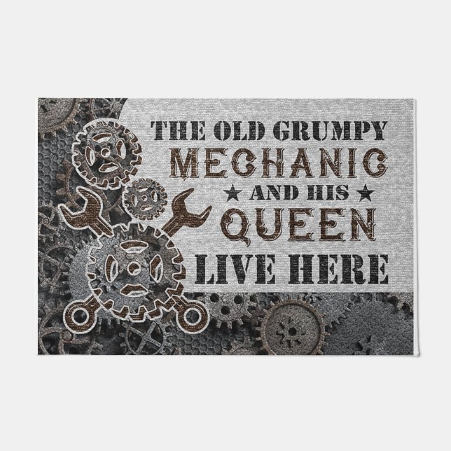 Het oude bruinemiddel en zijn koningin deurmat (Voorkant)