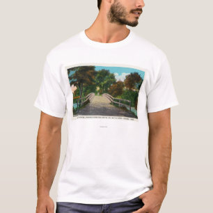 Het oude Uitzicht van de Brug van de Noord van het T-shirt