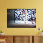 Het overschrijden van online grenzen canvas afdruk (Insitu (Woonkamer))