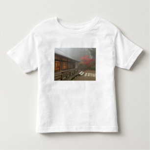 Het paviljoen in de Japanse tuin van Portland Kinder Shirts
