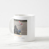 Het Pet Monkey Crashing Dads RC Plane Koffiemok (Voorkant links)