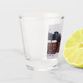 Het plein shot glas (Links)