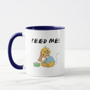 Het puppy voedt me T-shirts en Giften Mok