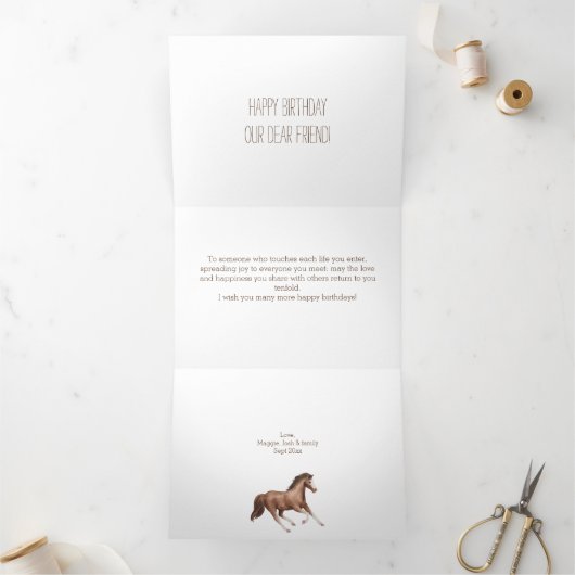 Het runnen van de verjaardagsgroet van Paarden Drieluik Kaart (Binnen)