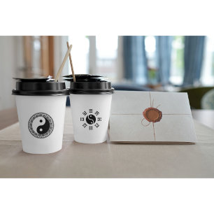 Het saldo: Ba Gua, acht trigrammen yin yang TCM Papieren Bekers