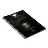 Het schijnen van moonlicht die op de oceaan reflec notitieboek (Rechterzijde)