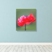 Het schildereffect van rode bloem sluit dicht canvas afdruk (Insitu (Houten vloer))