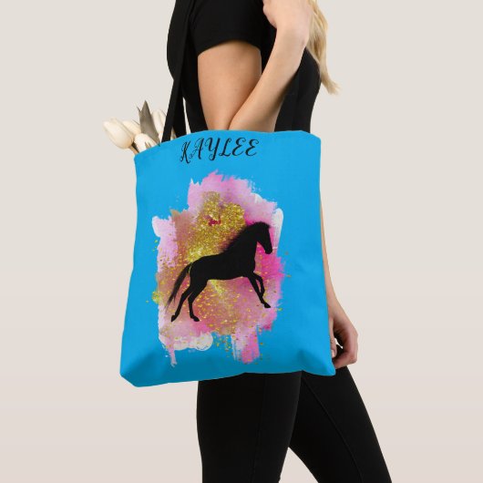 HET SPARKLEREN VAN DE HORSE CANVAS TAS VERSPREID. (Dichtbij)