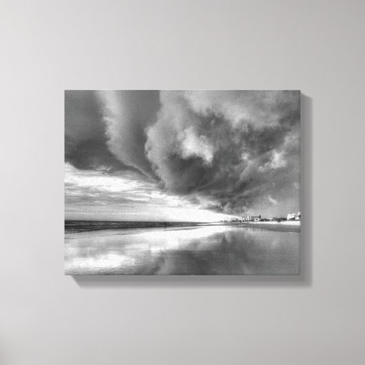 Het Storm op New Smyrna Beach (zwart en wit) Canvas Afdruk (Voorkant)