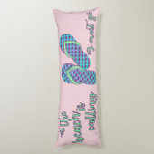 Het strand roept met zeemeerminnen Teenslippers Lichaamskussen (Achterkant (Verticaal))