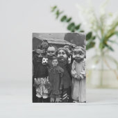 Het verzamelen op Halloween Briefkaart (Staand voorkant)