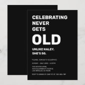 Het vieren van Never Gets Old Funny 50th Birthday Kaart (Voorkant / Achterkant)