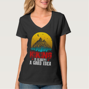 Het wandelen is altijd een goed idee om buitenshui t-shirt