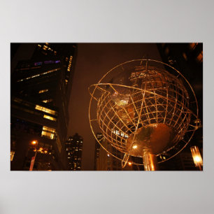 Het Wereldbol in Columbus Circle, medium Poster