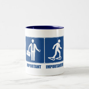 Het werk is belangrijk Snowshoeing is belangrijk Tweekleurige Koffiemok