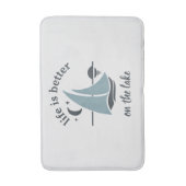 Het witte blauwe leven is beter op het meer badmat (Voorkant Verticaal)