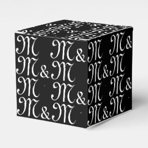 Het zwarte cadeau van het Initiaal-monogram van on Bedankdoosjes
