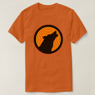 HET ZWARTE HUILENDE SILHOUET VAN DE WOLF T-SHIRT