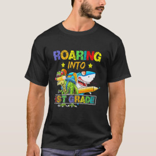 Het zwerven in de haai van de eerste graad Dinosau T-shirt