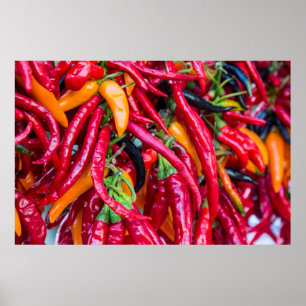 hete chilipepers op de boerenmarkt in Madison Poster
