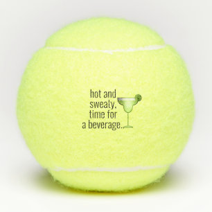 Hete en zweterige tijd voor een drankje Margarita Tennisballen
