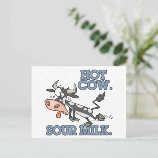 hete koe zure melk grappige cartoon moo koe briefkaart (Staand voorkant)
