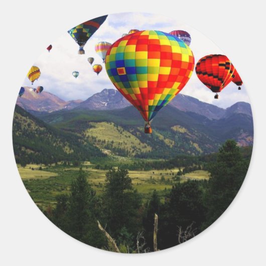 Hete Luchtballonvaart in de Rockies Ronde Sticker (Voorkant)