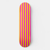 Hete roze en kanariegele strepen skateboard (Voorkant)